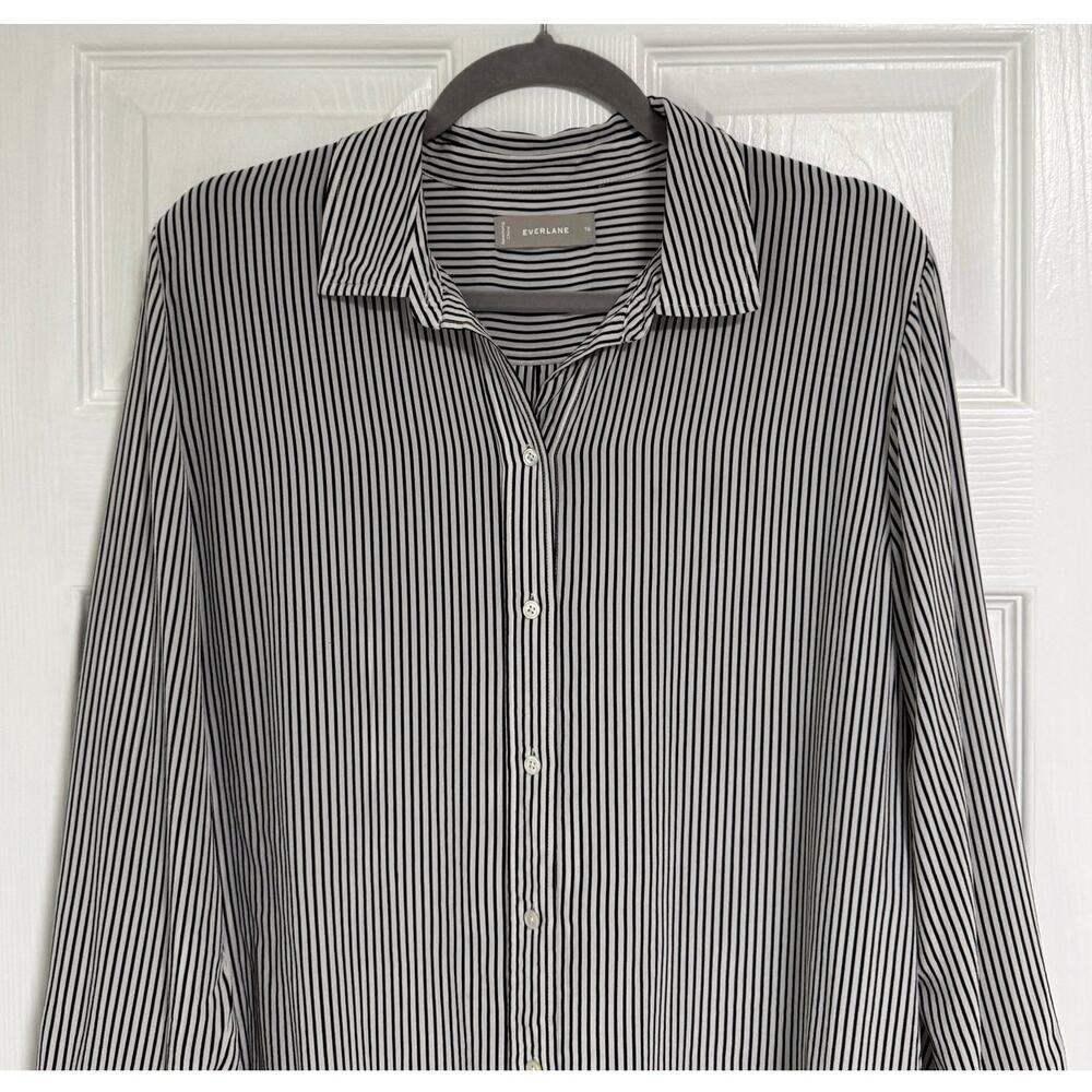 Everlane Women's 100%Silk Striped Button Down Long Sleeve Top Size 16 - Picture 2 of 12